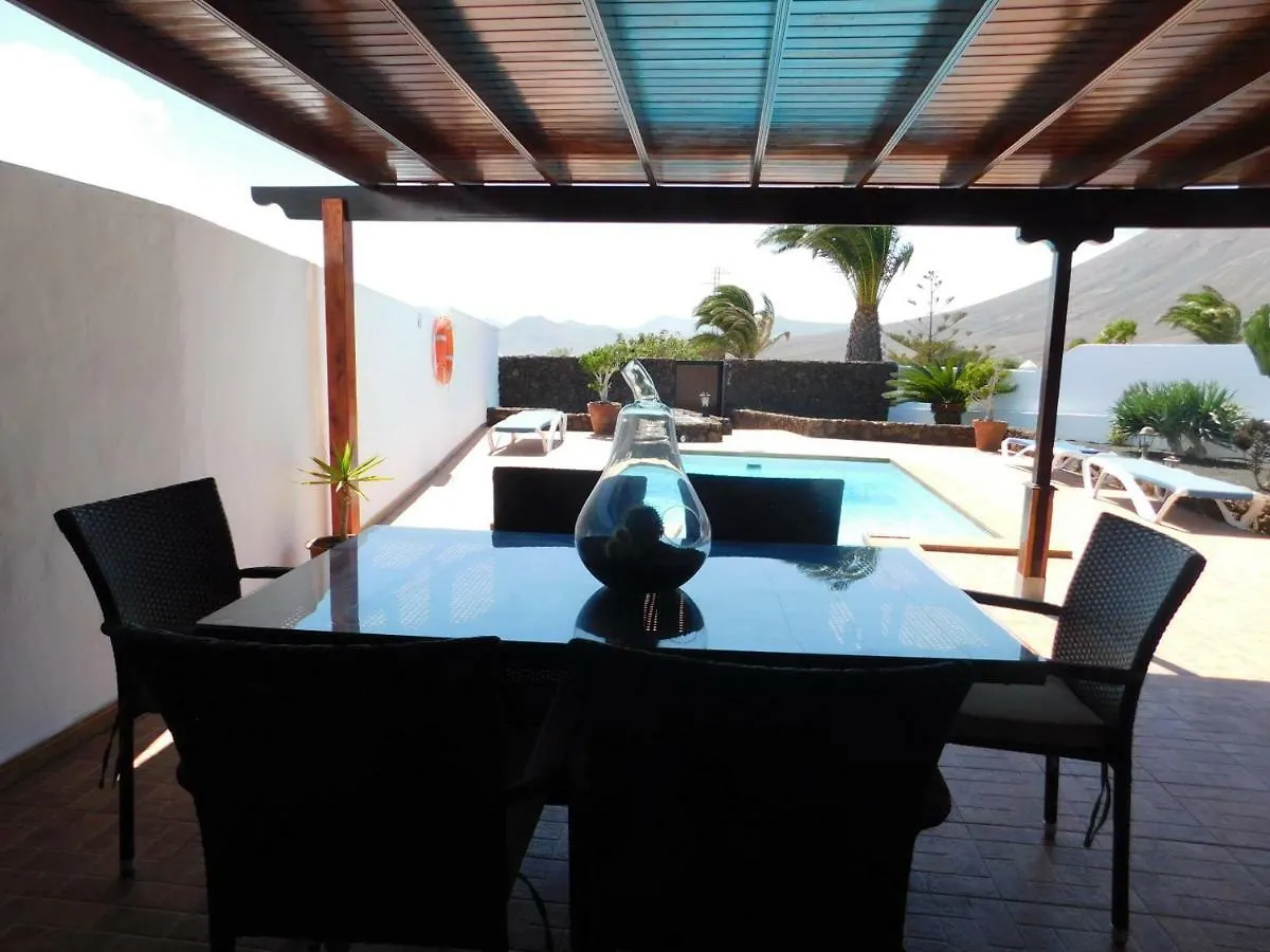 Villa Lucky - Heated Pool Mácher